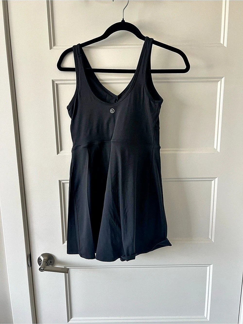 Gilly Hicks Go Energize Active Dress Black Medium Like New - Picture 2 of 4